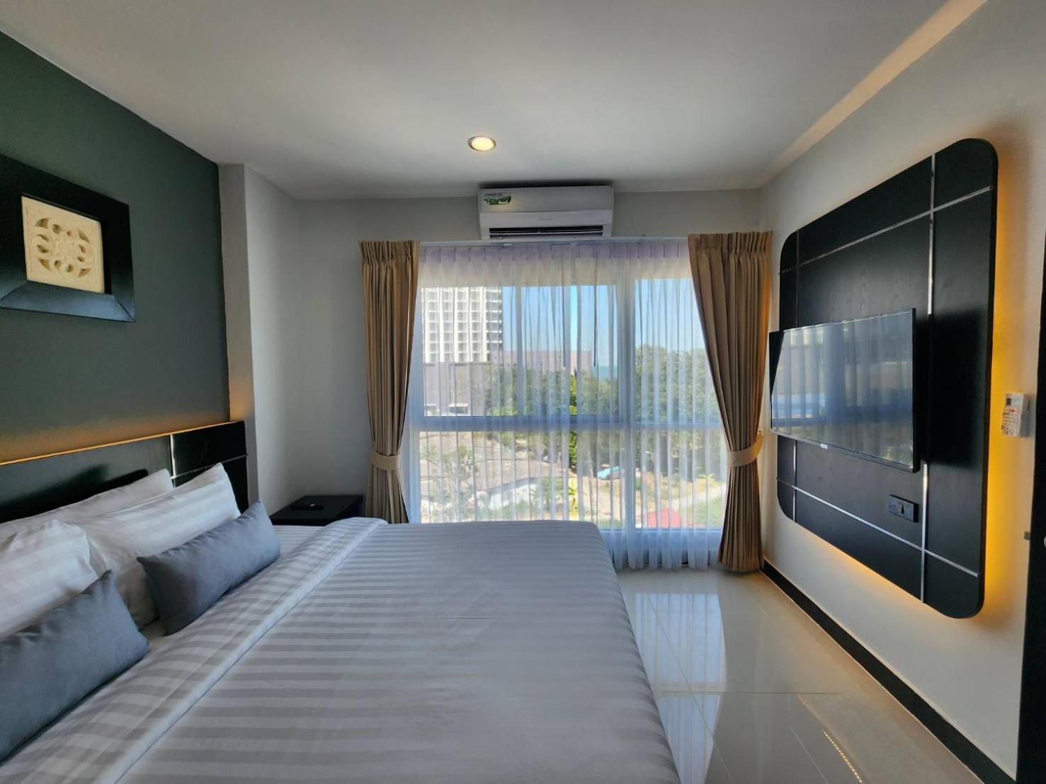 Lhc Hotel And Resort Pattaya Exterior foto