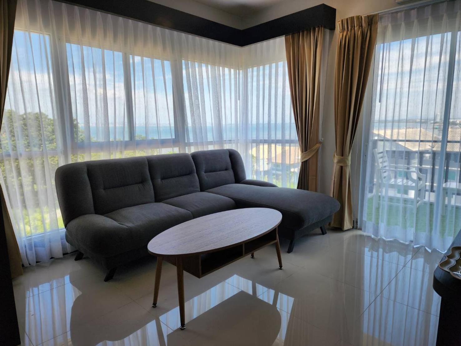 Lhc Hotel And Resort Pattaya Exterior foto