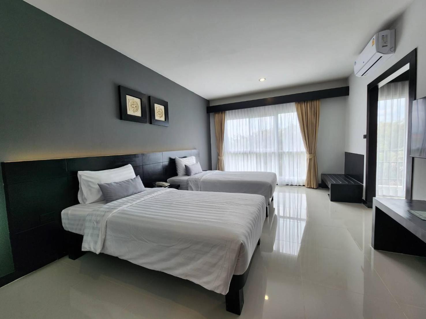 Lhc Hotel And Resort Pattaya Exterior foto