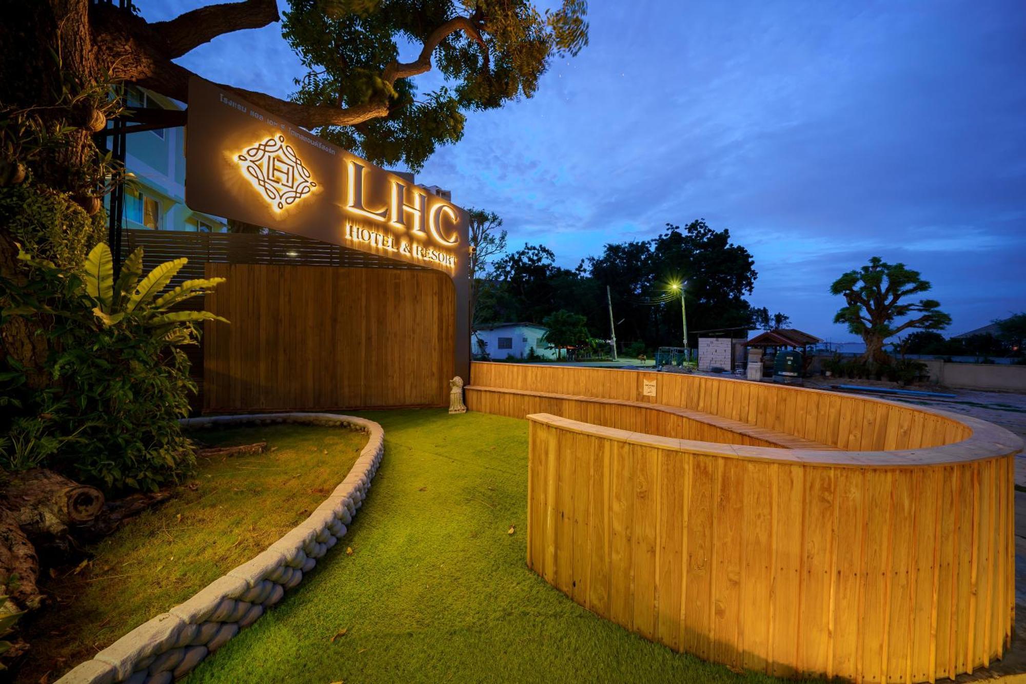 Lhc Hotel And Resort Pattaya Exterior foto