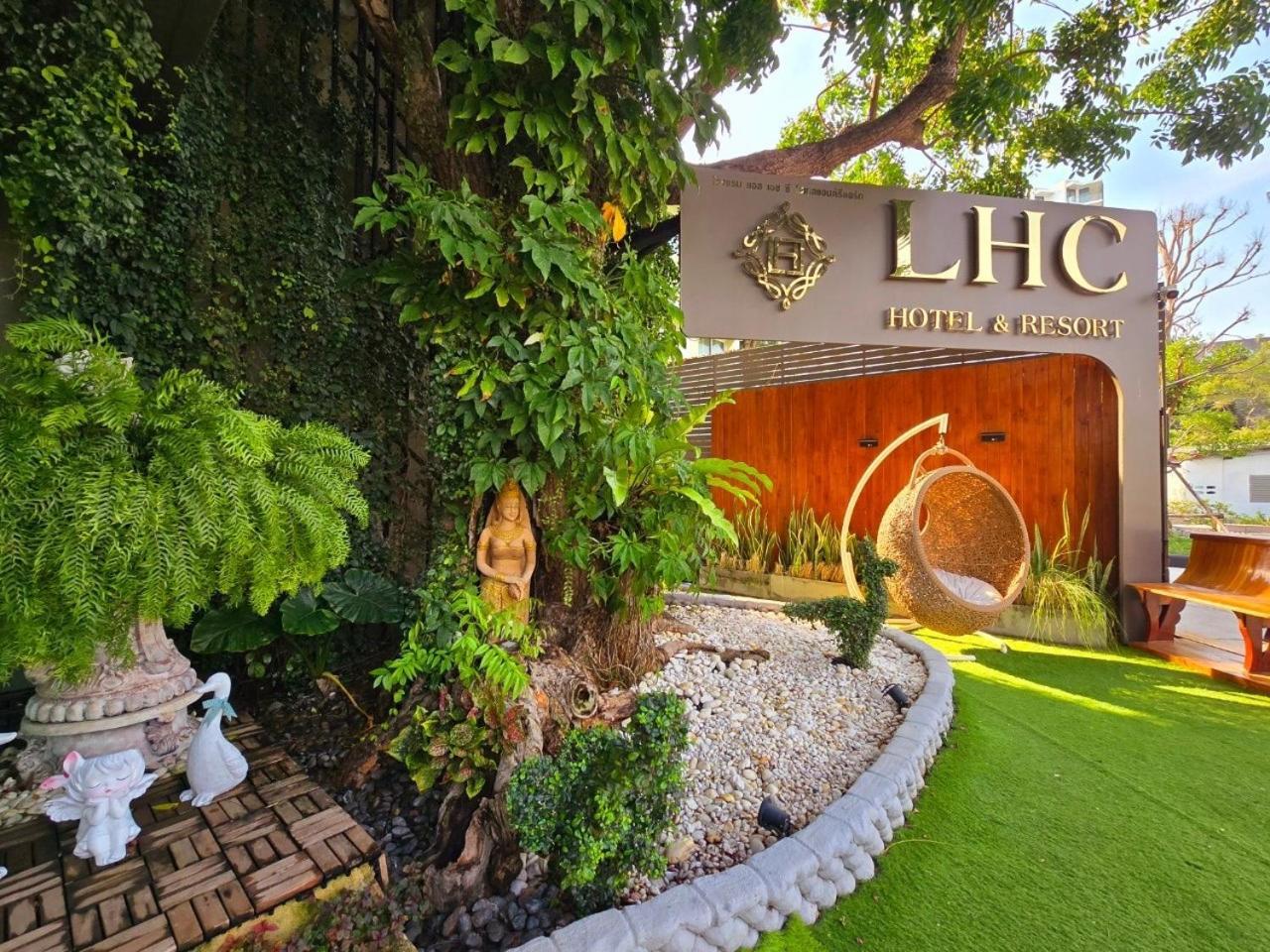 Lhc Hotel And Resort Pattaya Exterior foto